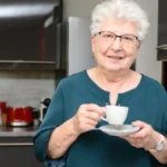 Svekrva Nada mi otkrila trik sa toalet papirom! Od tada više nemam ovaj grozni problem u kupatilu, a treba vam samo 1 stvar