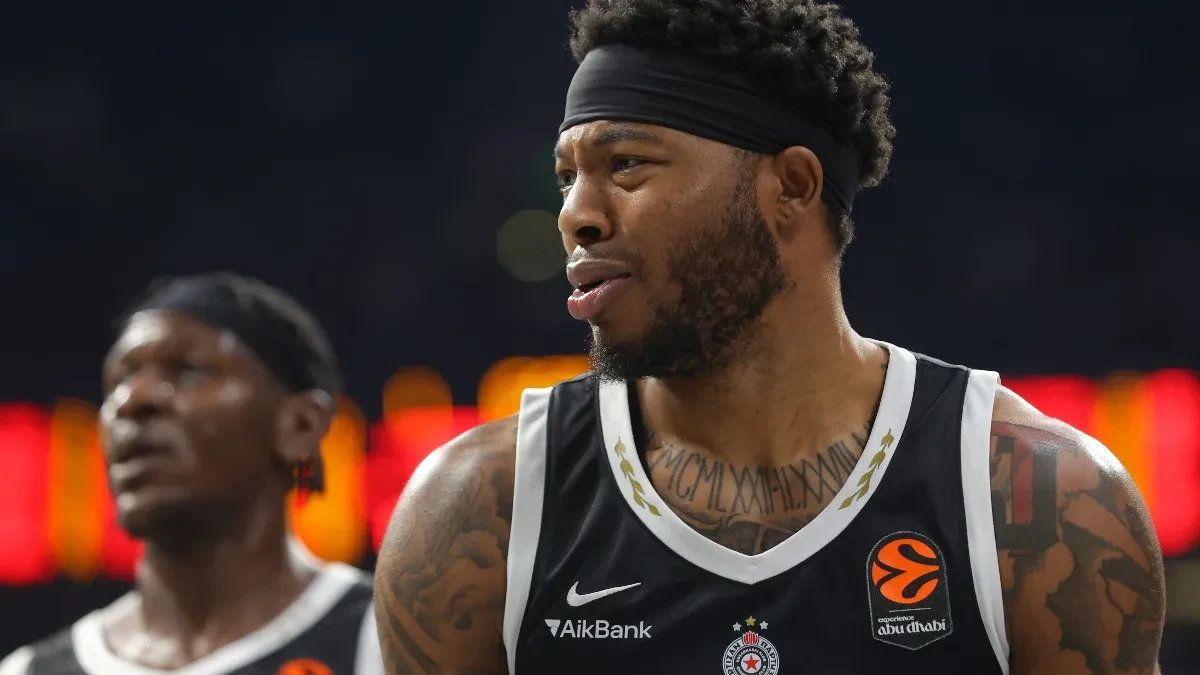 Tajrik Džons pecnuo Partizan?