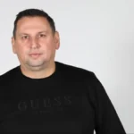 Taki hitno mora da se iseli iz stana! Svakodnevno dobija pretnje: