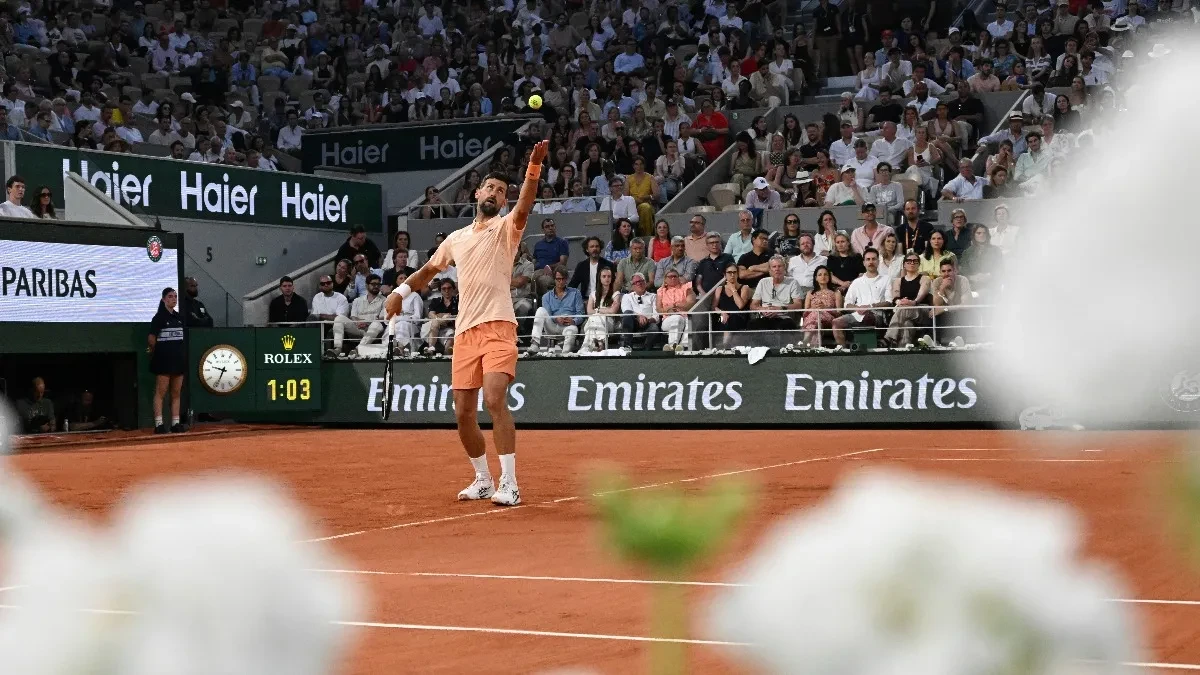 Đoković - Roaje: Novak u borbi za treće kolo Rolan Garosa