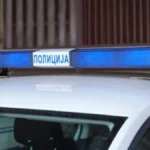 Zapalio dva auta ispred kuće u Staroj Pazovi: Vatra zahvatila i deo doma