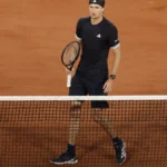 Zverev silan, u treće kolo Rolan Garosa prošao i Tomi Pol
