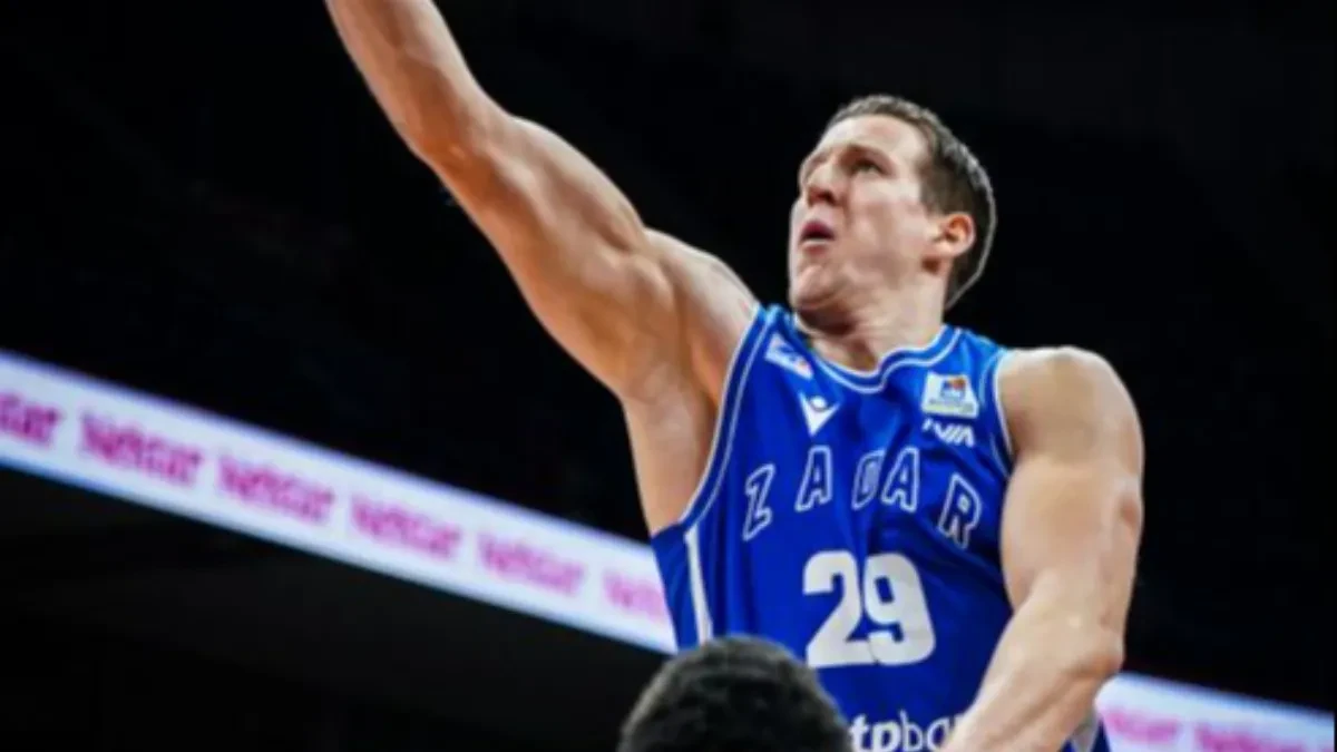 Hrvat se našao u centru skandala! Bio MVP ABA lige, a sad je objavio da čita knjigu Adolfa Hitlera, pa sve obrisao