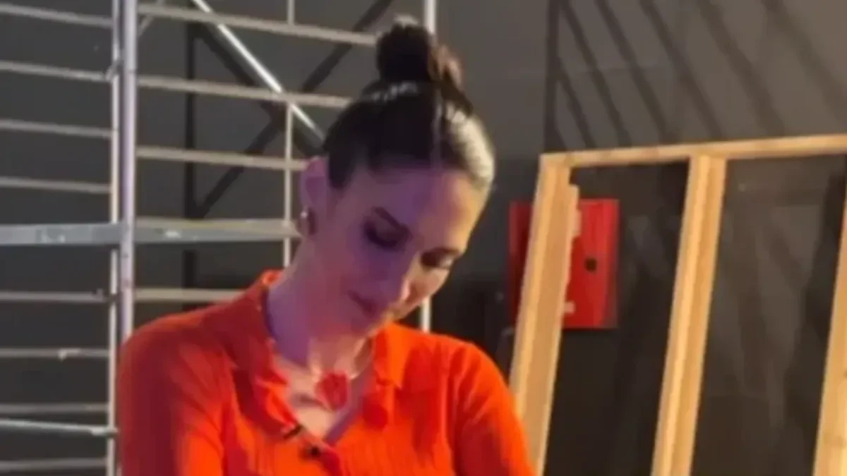 Jelisavetu tajno snimao 11 godina mlađi kolega:
