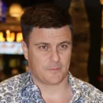 Ko je supruga Vuka Kostića koja mu je podarila dete? Glumac na jedno nije pristao: