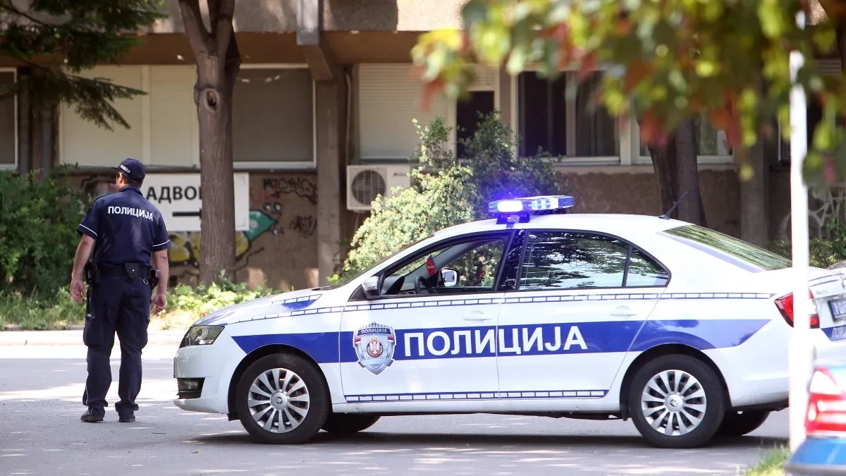 Krimi obračun na Bežanijskoj kosi: Napadač bacio bombu na kuću!