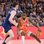 Monstruozna partija Montera! Valensija na korak od titule