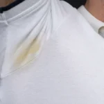 Mrlje od znoja nestaju u momentu: Žene se kunu da caka sa aspirinom i sodom radi iz prve