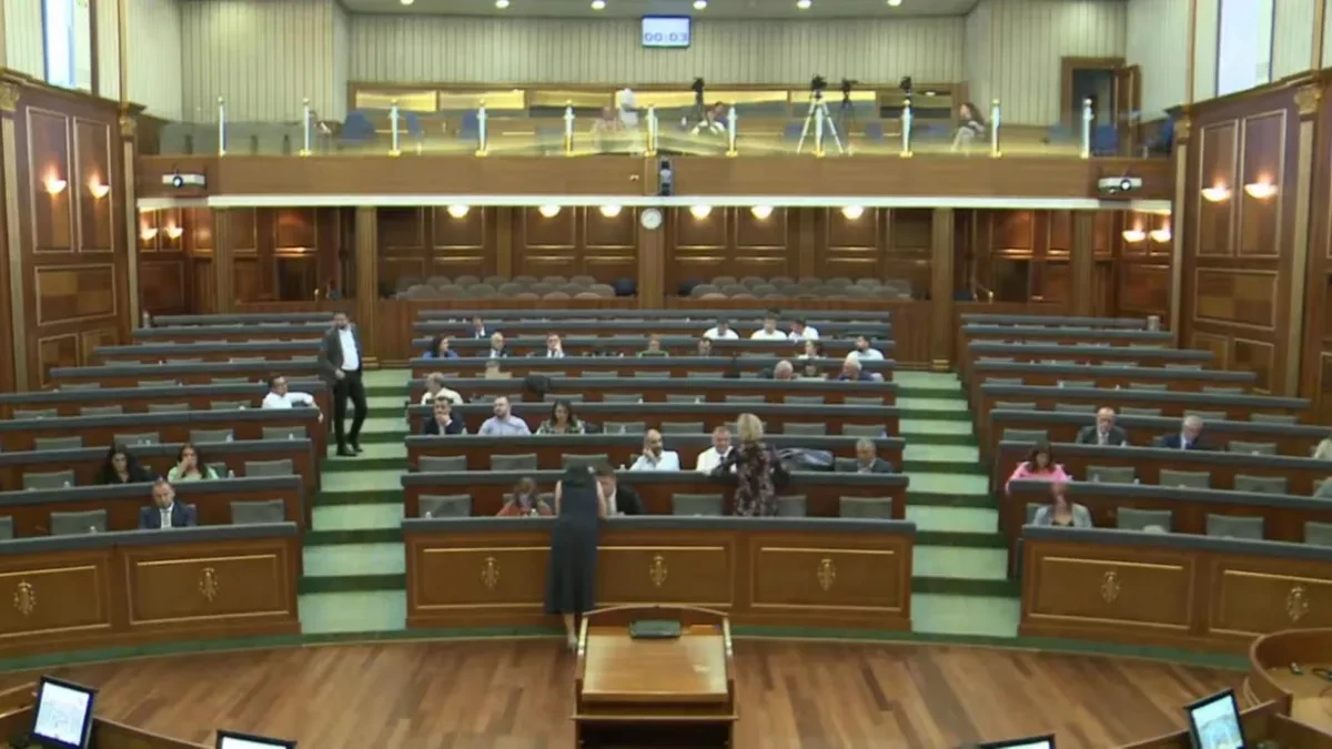 Na Kosovu sutra ponovo izbori - kraj ili nastavak institucionalne krize