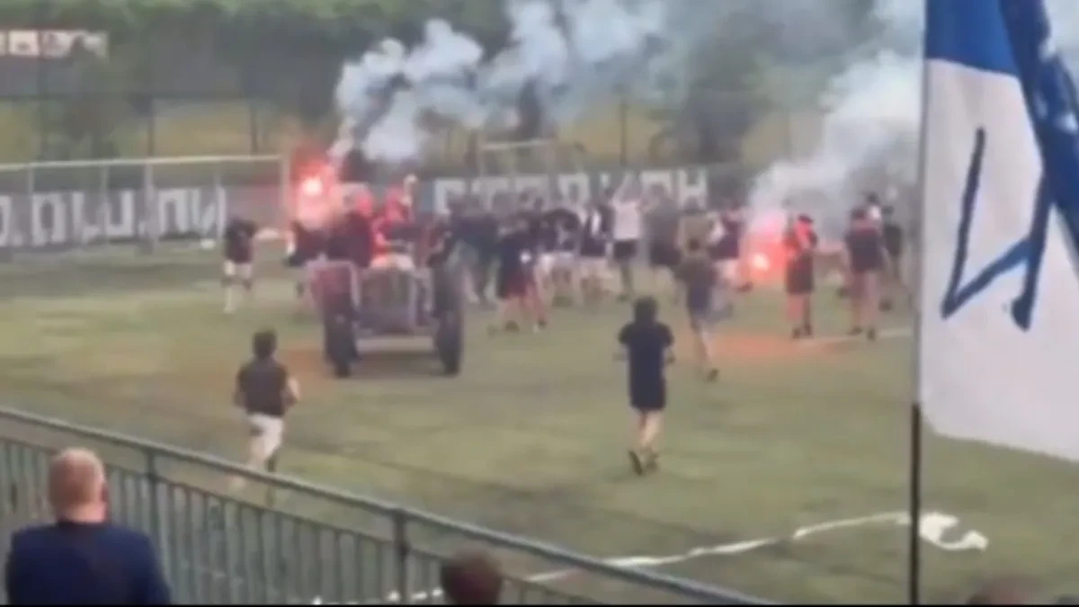 Najluđa proslava titule u Srbiji: Fudbaleri Rakovice osvojili