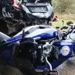 Nemanja pao s motora i pregazio ga auto: Za sobom stavio ženu i malo dete