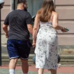 Ova garderoba ističe ženstvenost, a ne višak: Nije poenta da se krijete u širokom i crnom, to većinu žena upropasti