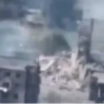 Ovo stravično oružje je upotrebljeno, zgrade se ruše! Apokaliptična scena na frontu u Ukrajini (VIDEO)