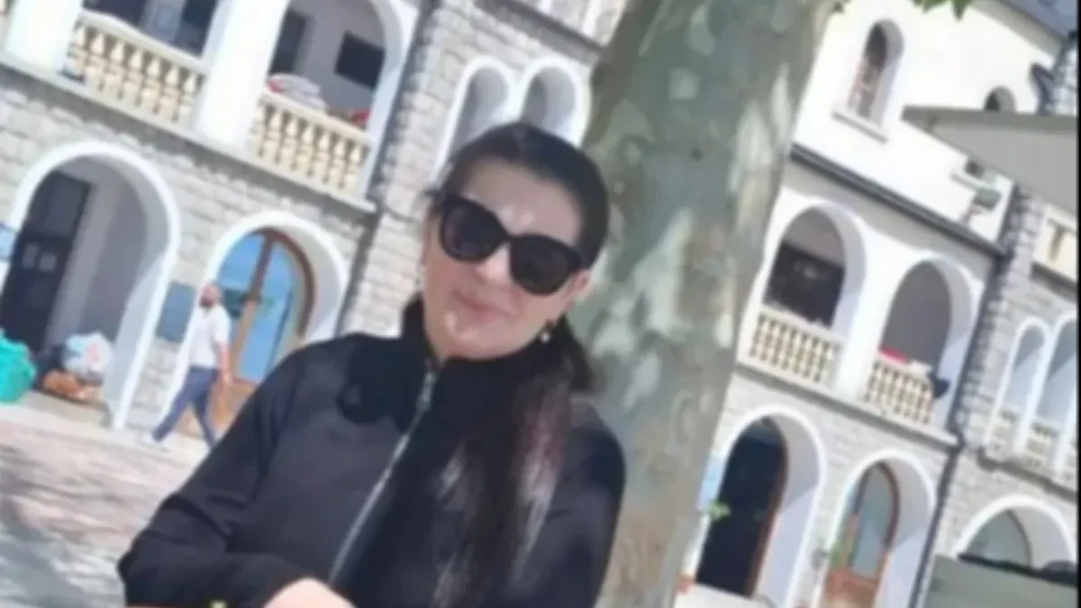 Pevačica u šestoj deceniji rodila ćerku: