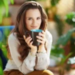 Pijete kafu posle 15h? Lekari upozoravaju šta to radi energiji i snu