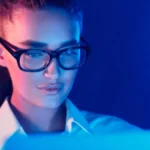 Potvrđeno! Prekomerna izloženost elektronskim uređajima uzrok digitalne glavobolje