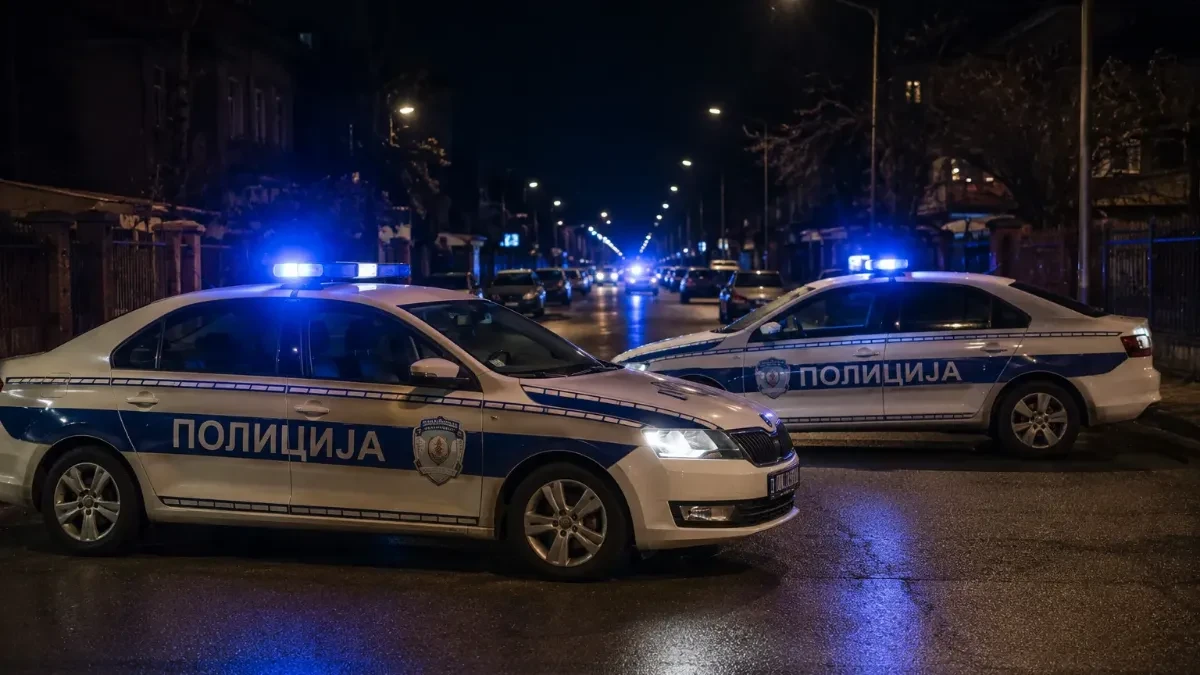 Prolivena krv u Kragujevcu! izbo ženu i njenog dedu, lekari im se bore za živote