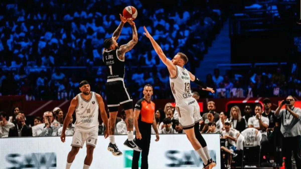 Dubai - Partizan: Velika borba u pustinji, egal na poluvremenu!