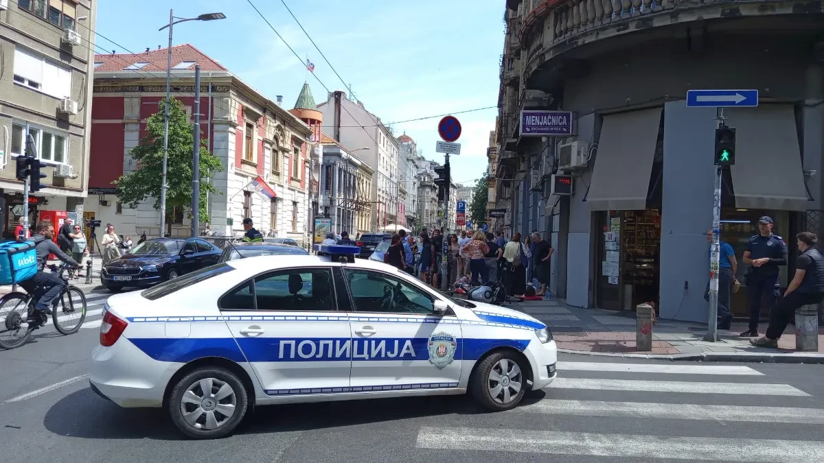 Užas na Karaburmi! Auto oborio dete