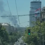 Veliki požar na Makišu: Gusti dim se vidi i iz centra grada (VIDEO)