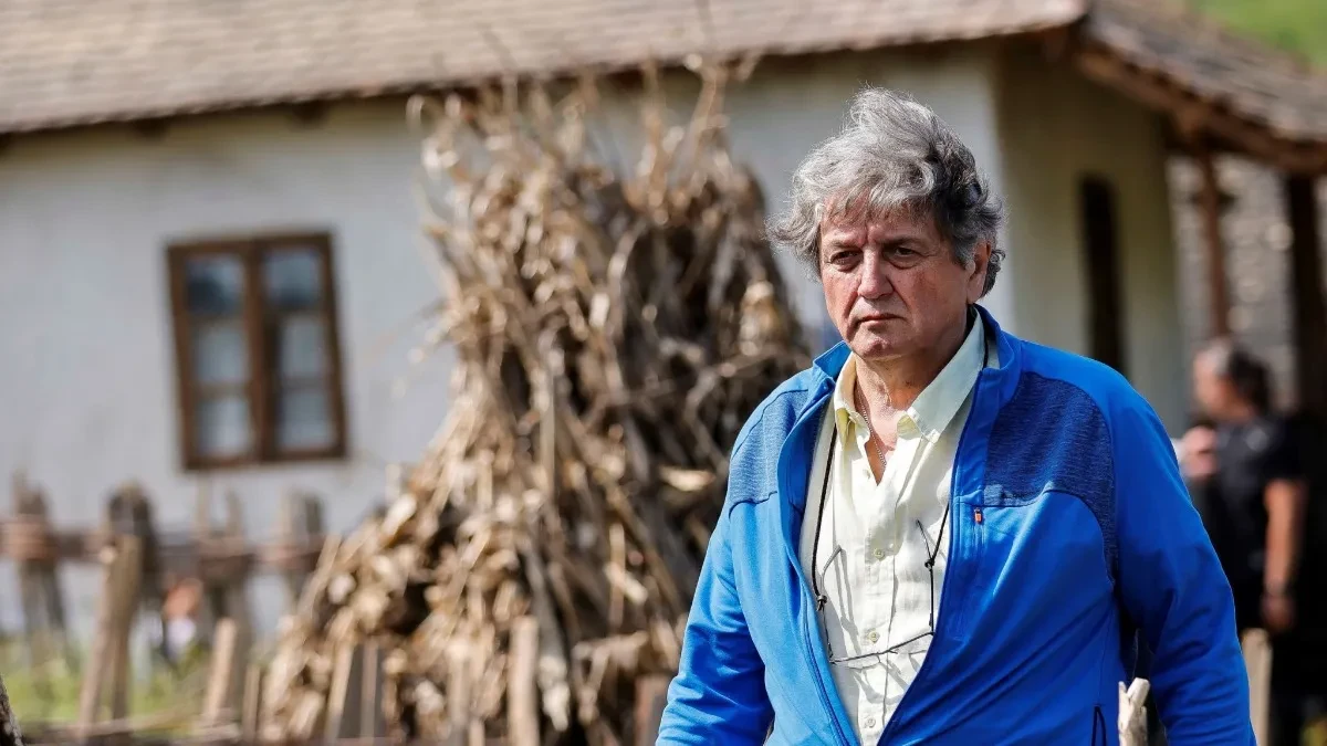 "Verujem da tamo u večnosti zasmejava sve one prerano otišle kolege, neka ti je večna slava i veliko hvala"