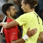 Videti suze radosnice... Novak Đoković čestitao Zverevu na najvećem uspehu u karijeri (FOTO)