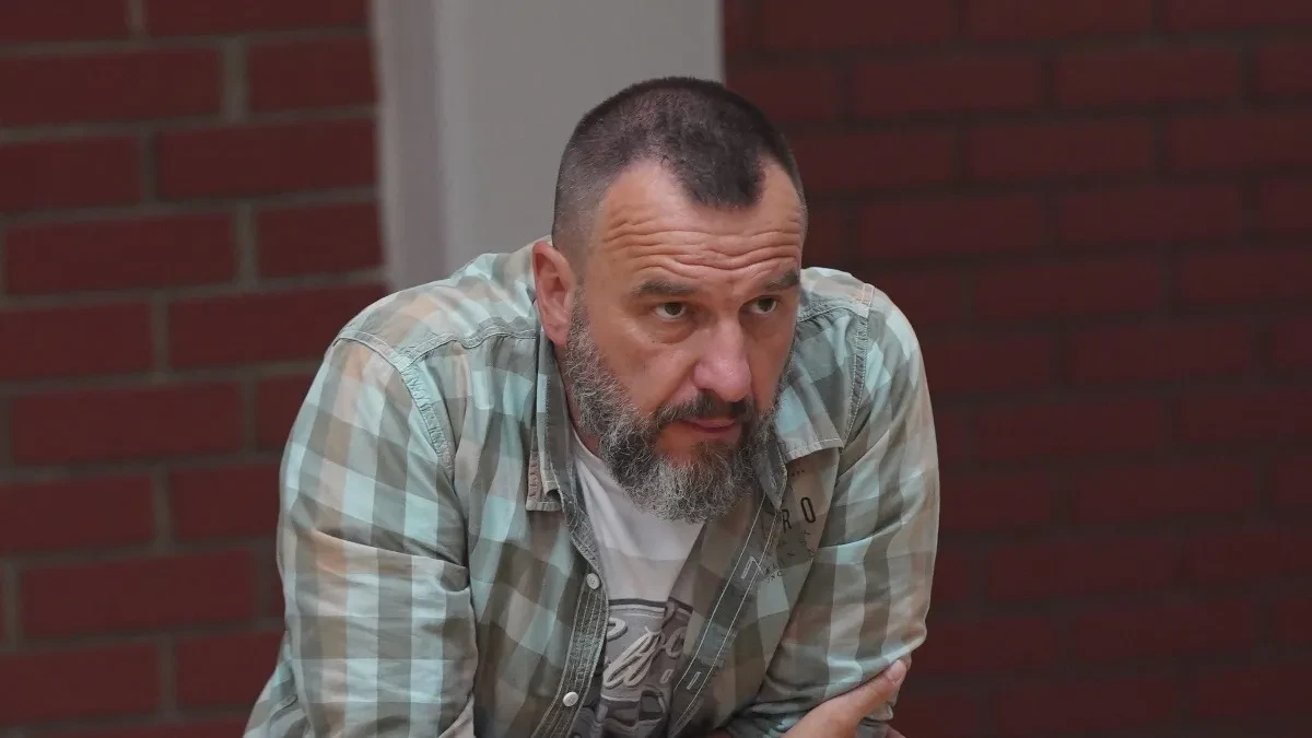 Zaurlao na muškarca, pa hitno prekinuo predstavu! Nenad Jezdić pobesneo:
