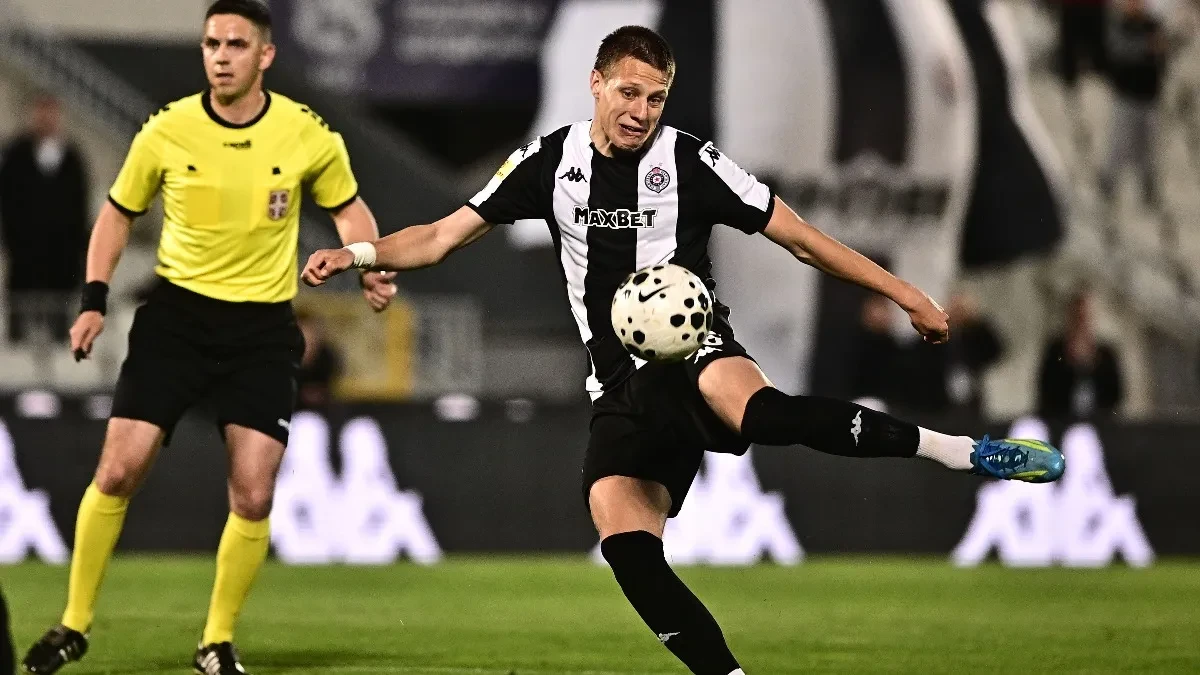 Alarm u Humskoj: Partizan dobio novu ponudu za jednog od najboljih igrača