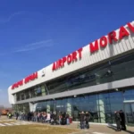 Drama na nebu iznad Šumadije: Avion iz Soluna zbog jakog nevremena nije mogao da sleti u Lađevce - hitno preusmeren u Beograd