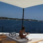 Hotel sa pet zvezdica, privatna plaža i luksuz na svakom koraku: Evo gde letuje ćerka Željka Mitrovića (FOTO)