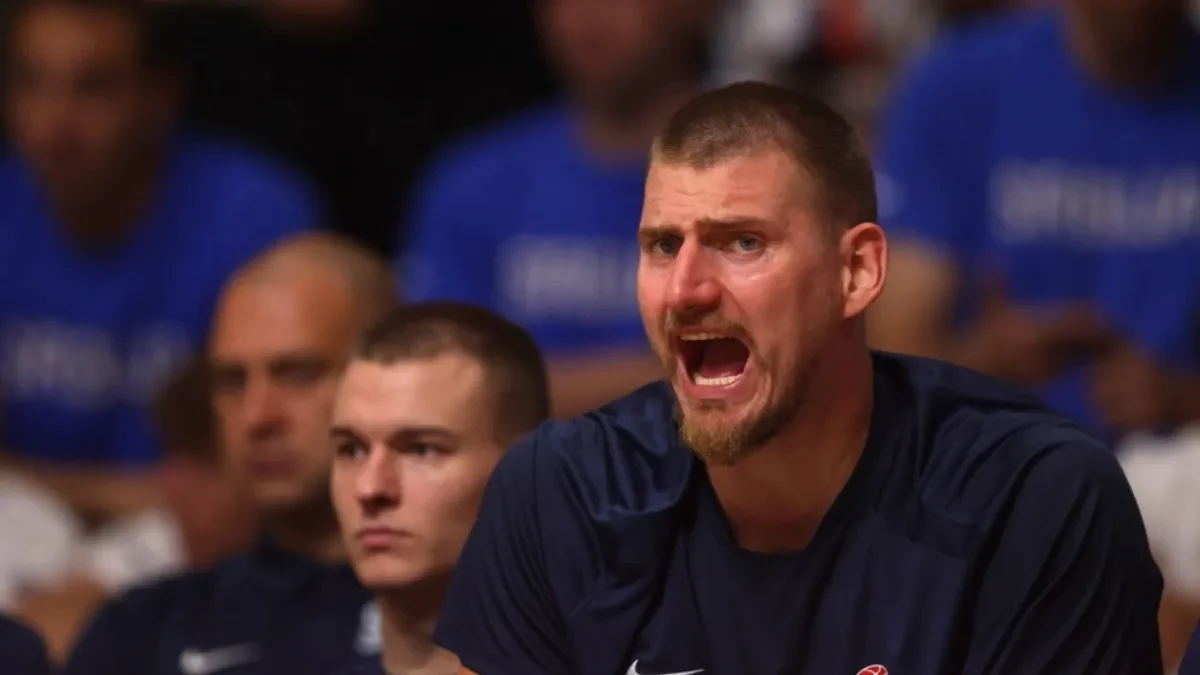 Jokić razbio telefon o kafanski zid! Nikolu pogodile reči čuvene pesme, mnogo je patio