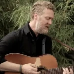 Kantautor i oskarovac Glen Hansard poginuo u saobraćajnoj nesreći!