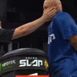 Krv u Areni! Britanac brutalno nokautirao rivala, nastao potpuni haos