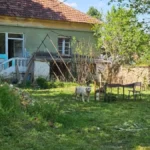 Kuća od 116 kvadrata na placu od 30 ari! Sve to za samo 18.500 evra