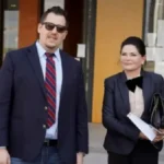 "Ne treba mi otac, zlo će mu se vratiti" Vanbračni sin našeg pevača prekinuo tišinu: "Gadi mi se"