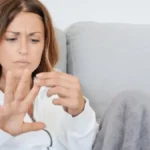 Nokti se menjaju nakon 40. godine: Lakše pucaju i listaju se, ali ova rutina će ih oporaviti