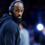 Otkriven i broj na dresu: Lebron Džejms sada i zvanično u Filadelfiji