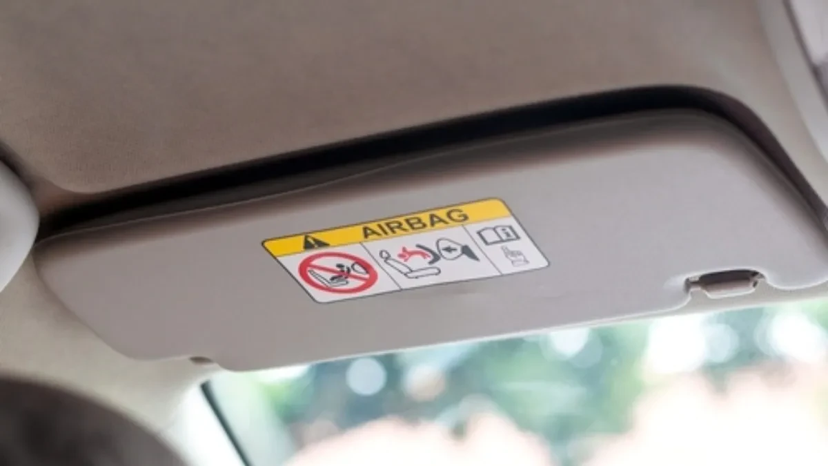 Otkrivena najveća zabluda vozača: Evo gde ste najbezbedniji u slučaju sudara