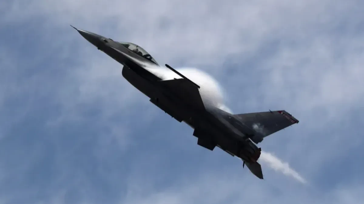 Pao ukrajinski F-16! Obavljao zadatak na prvoj liniji fronta, poznato šta je sa pilotom