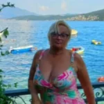 Pevačici opala kosa, objavila sliku sa onkologije i poslala važnu poruku: