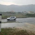 Potop! Nevreme se sručilo na Prijepolje, munje paraju nebo, reke teku ulicama (FOTO)