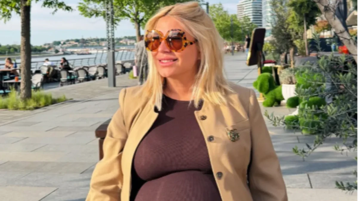 Prva fotografija Dee Đurđević nastala dva sata nakon porođaja: Pored nje samo on!