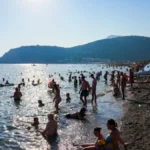 Srbi, oprez ako letujete ovde! U moru pronađena bakterija, svakodnevna testiranja već počela