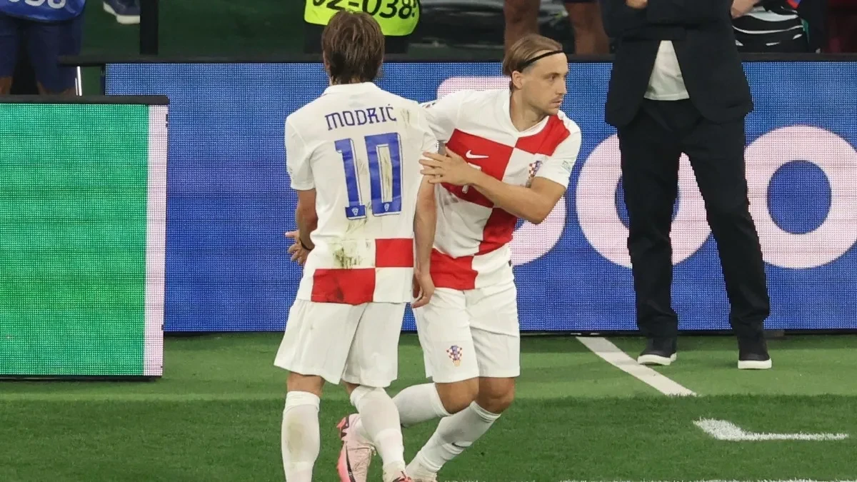 Srbin dobija ogromno pojačanje, Hrvat potpisuje i