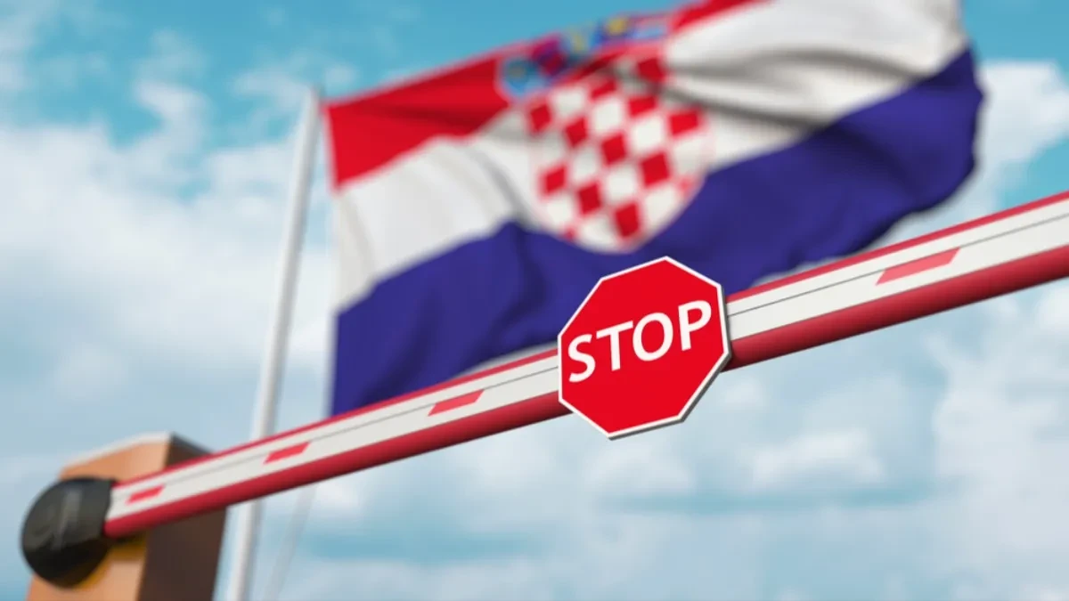 Šta je sad ovo?! Blokader zakukao: Teretana u Nišu zabranila unošenje hrvatskih proizvoda