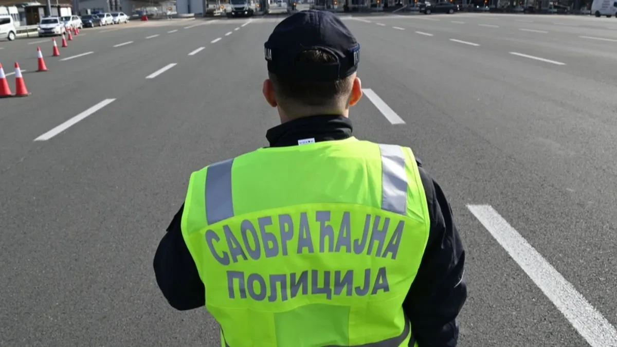 Turčin jurcao auto-putem više od 200 km/h: Presretači zaustavili