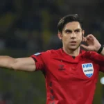 Turčin sudi meč između fudbalera Železničara i Brage