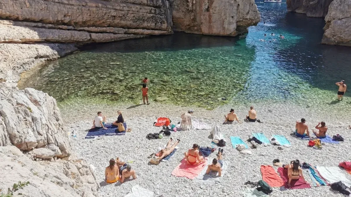 Turisti iznenađeni, razlike u cenama ogromne - kugla sladoleda u Splitu košta do 5 evra