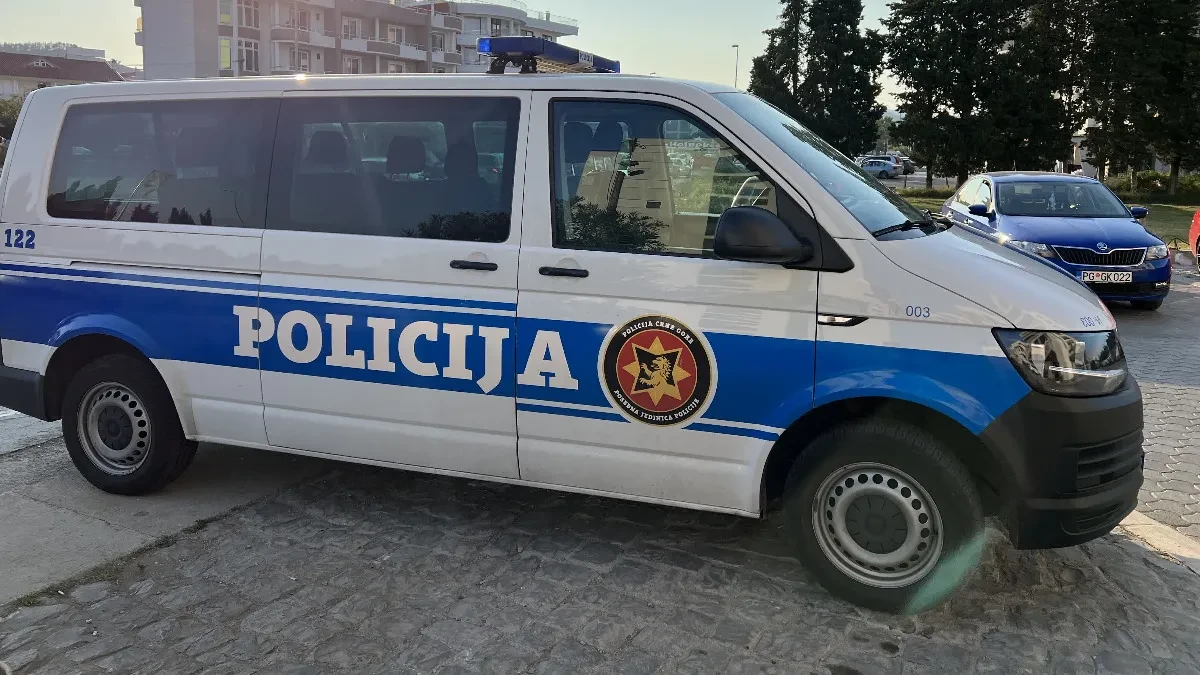 Uhapšen osumnjičeni za bombaški napad na kuću poznatog srpskog biznismena u Crnoj Gori!