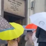 Vernici na Petrovdan na liturgiji: Ne smeta ni najveći pljusak